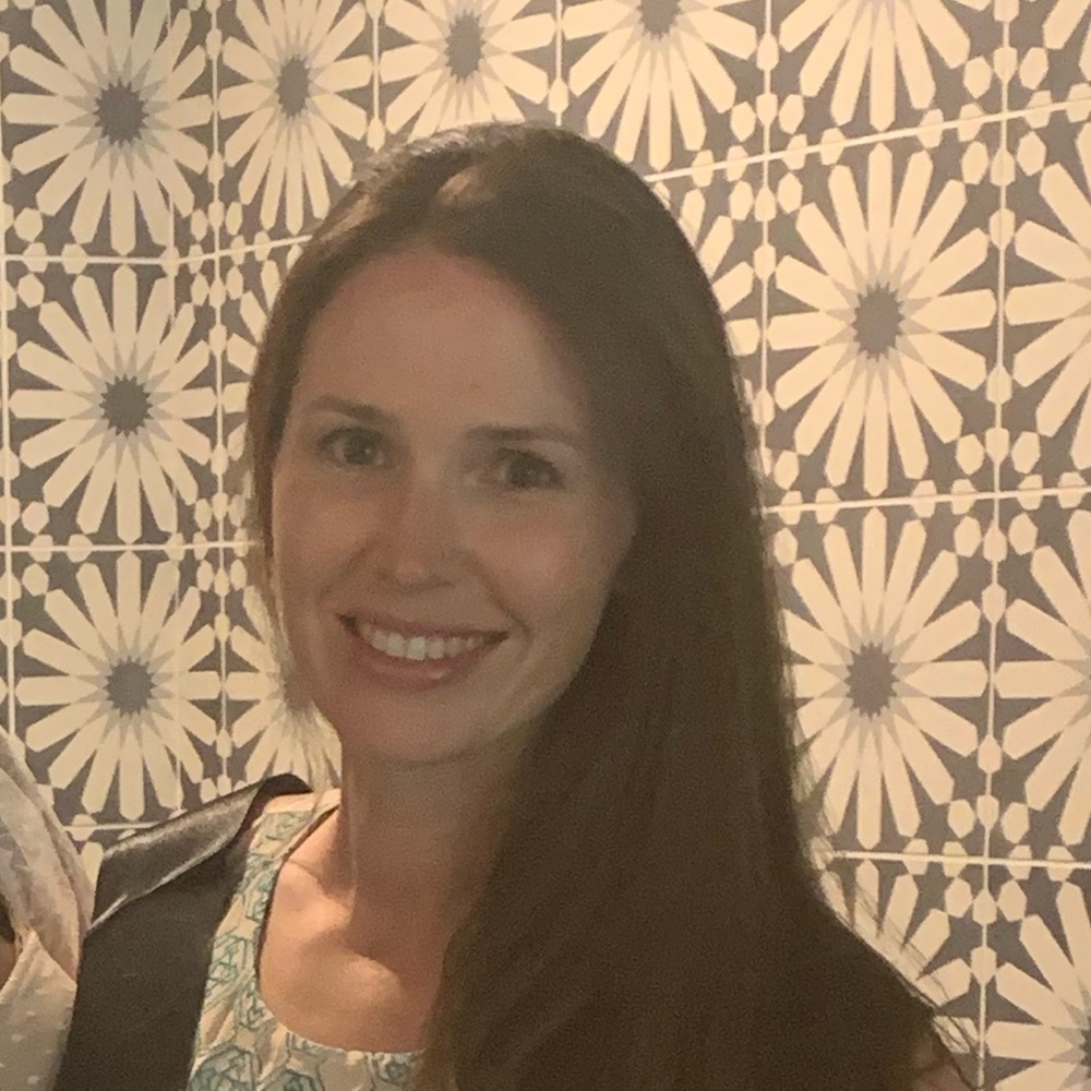 Meet your Posher, Lauren